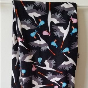 Stork Lularoe Leggings.  (Unicorns!)
